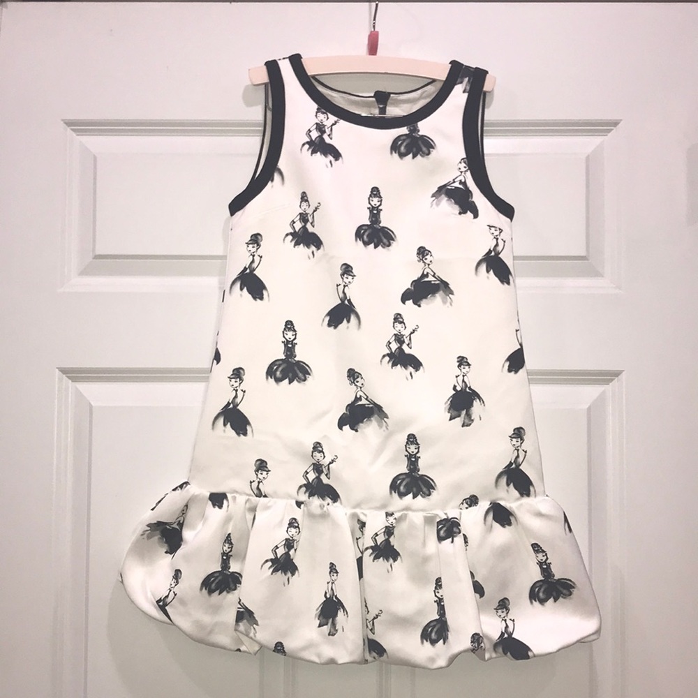 New Monnalisa dress girls size 10 white & black